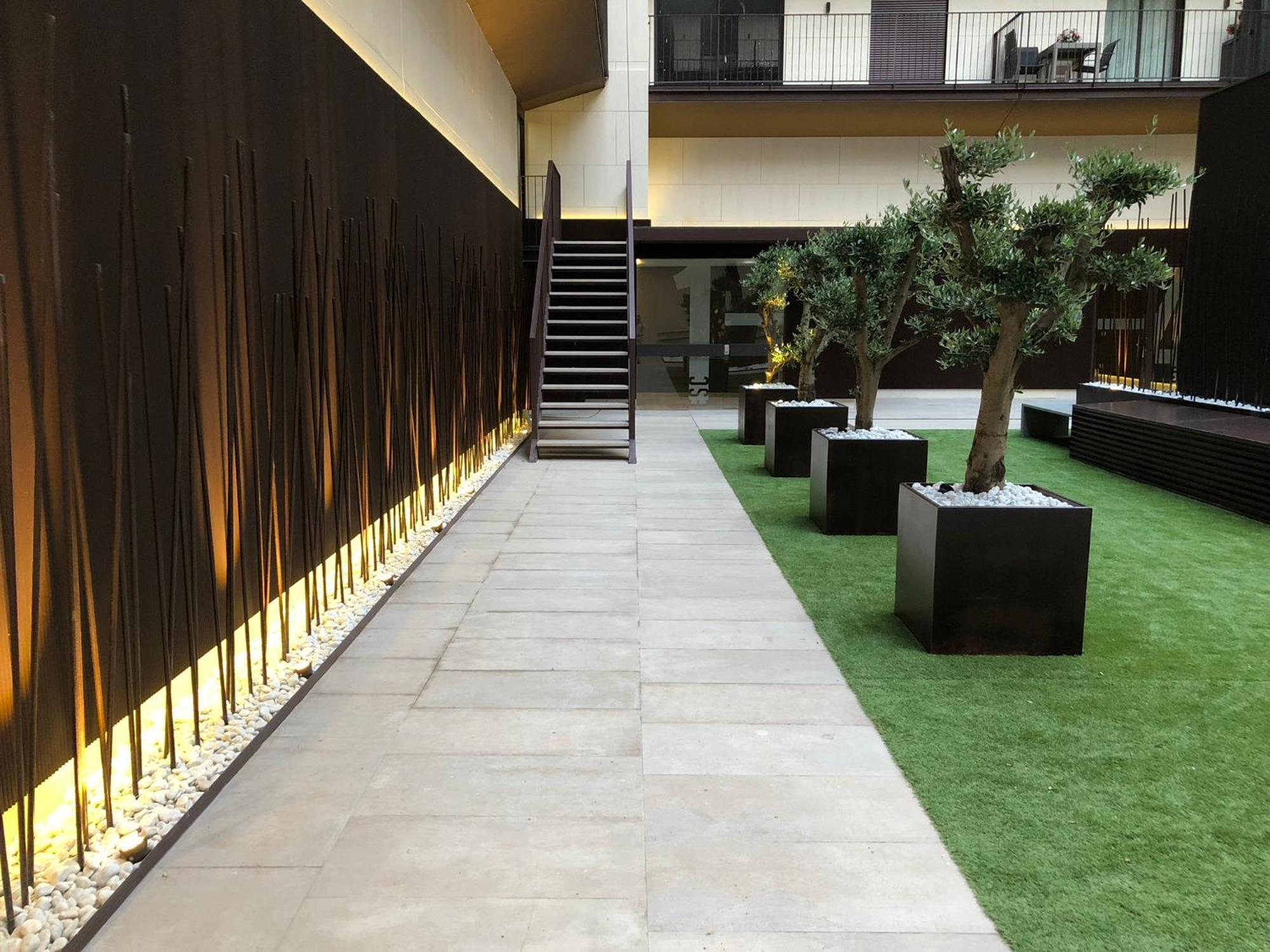 Apartamenticos Plaza Del Pilar I Saragoça Exterior foto